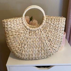Straw bag.